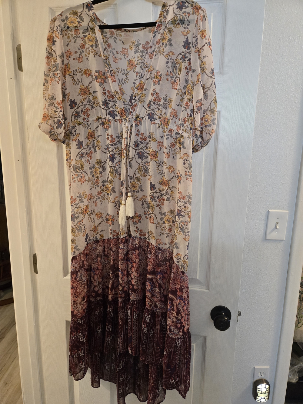 3 For 20 No Boundaries Boho Floral Duster in Cream with Orange and Gray Accents